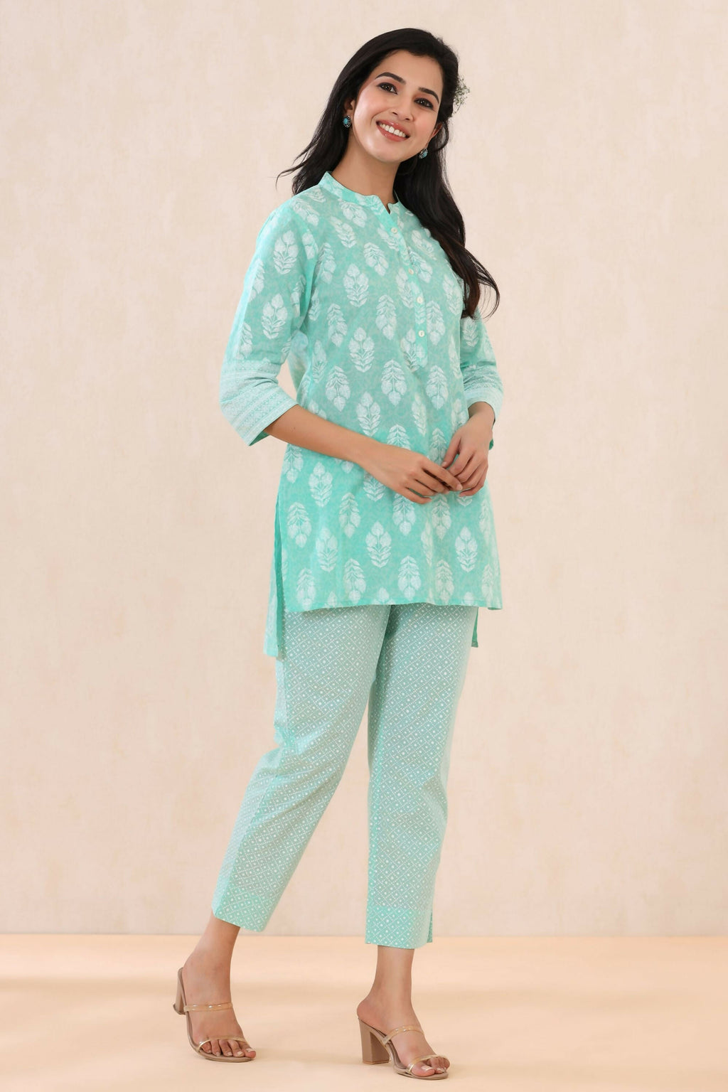 Juniper Mint Geometric Printed Pure Cotton Straight Fit Pants