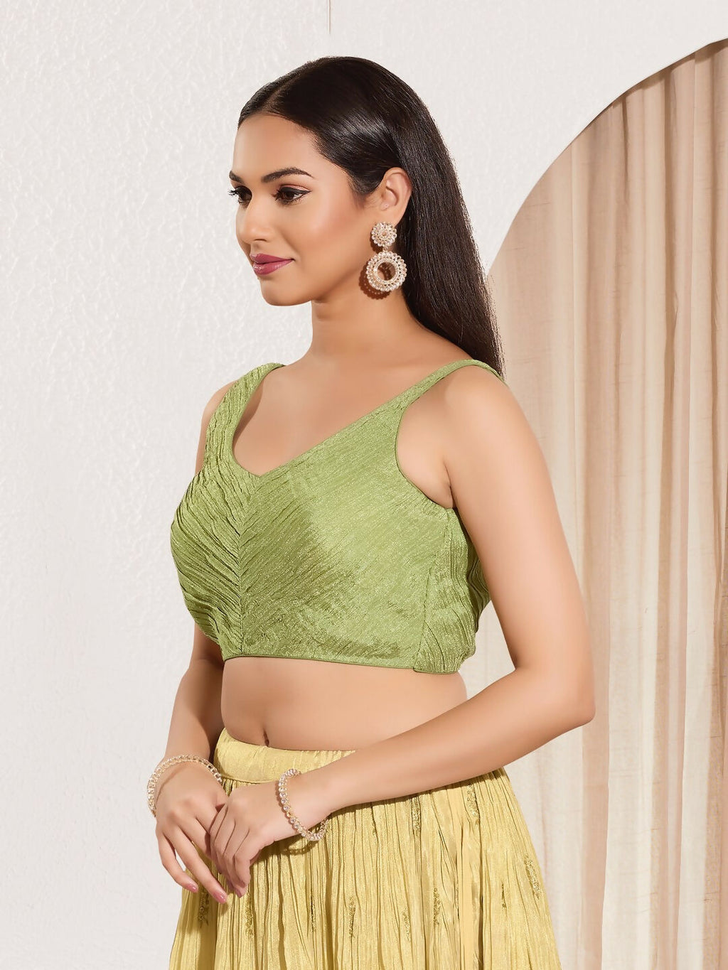 Joban Fashion Mehendi Green Tissue Padded Blouse With Sweetheart Neck Sleeveless - Distacart