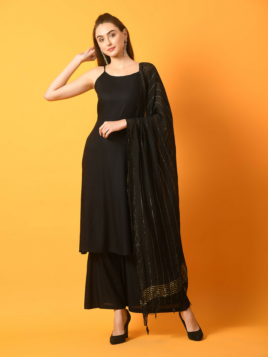 Myshka Women's Black Solid Anarkali Party Kurta Set With Dupatta