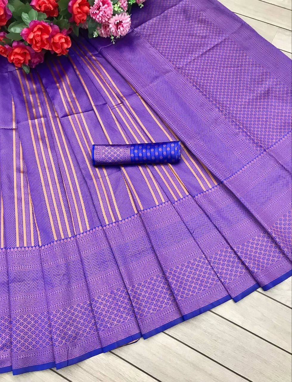DEIANA'S Beautiful Designer Golden zari Soft Lichi Silk Saree - Royal Blue