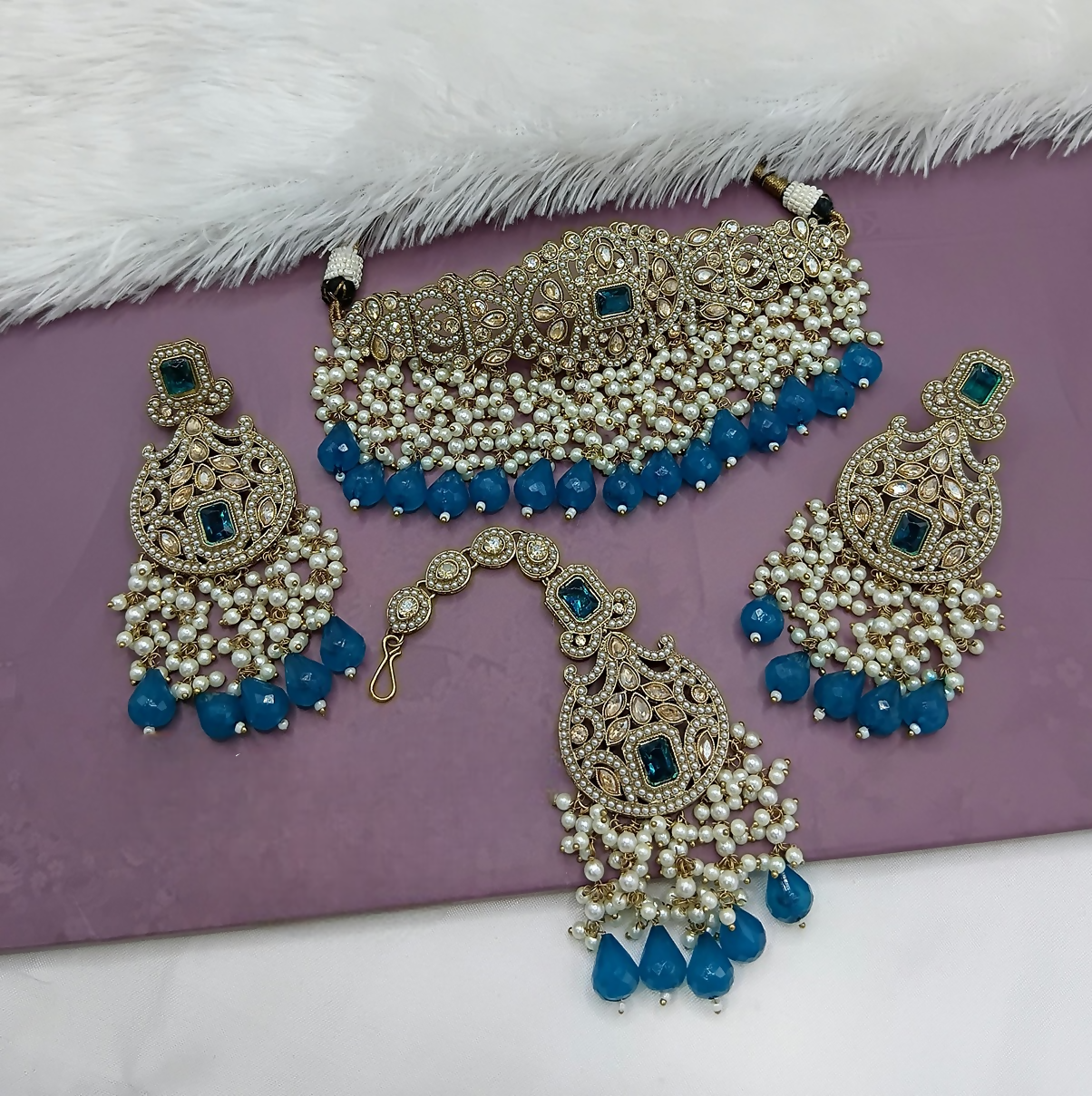 Joban Fashion Peacock Alloy Choker Set