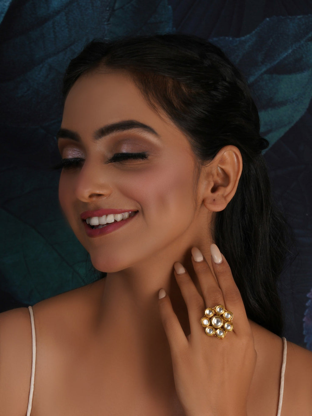 Kundan Flower Ring (gold) - Ruby Raang