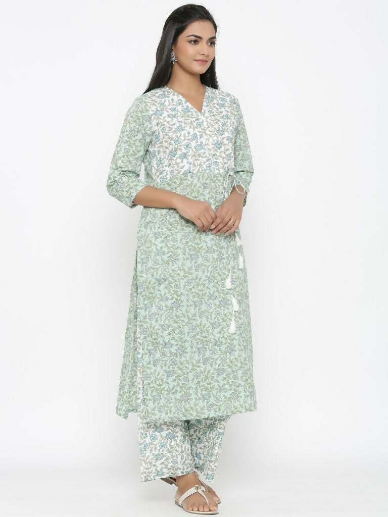 Miravan Women's Floral Jaipuri Cotton Kurta Palazzo With Tassel Set