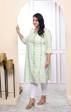 Miravan Women's Plus Size White And Green Tie Dye Cotton Kurti