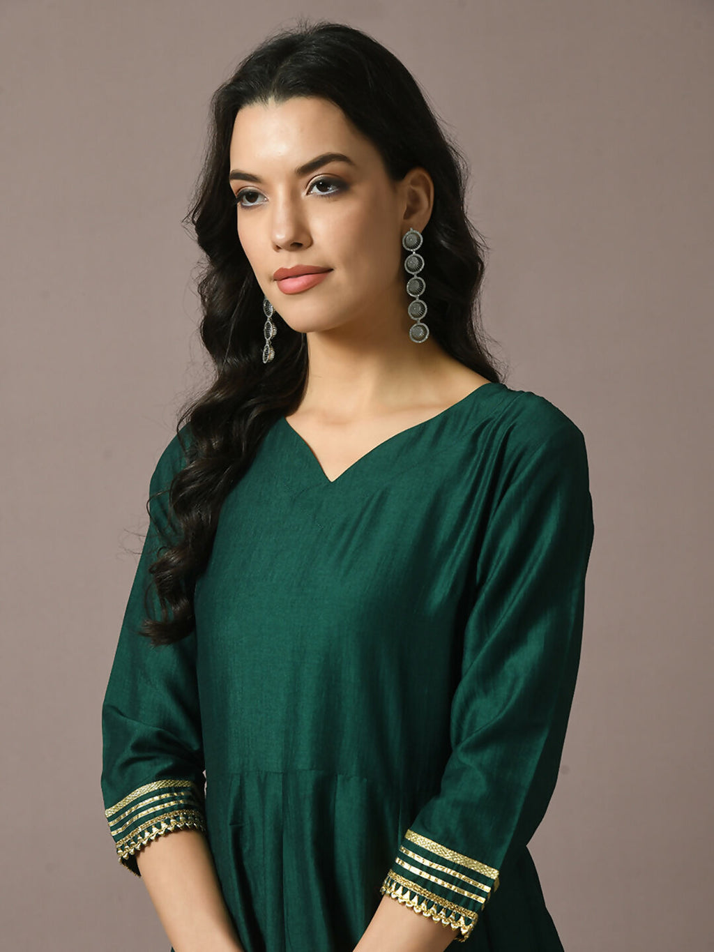 Myshka Women's Green Solid Silk Anarkali Party Kurta