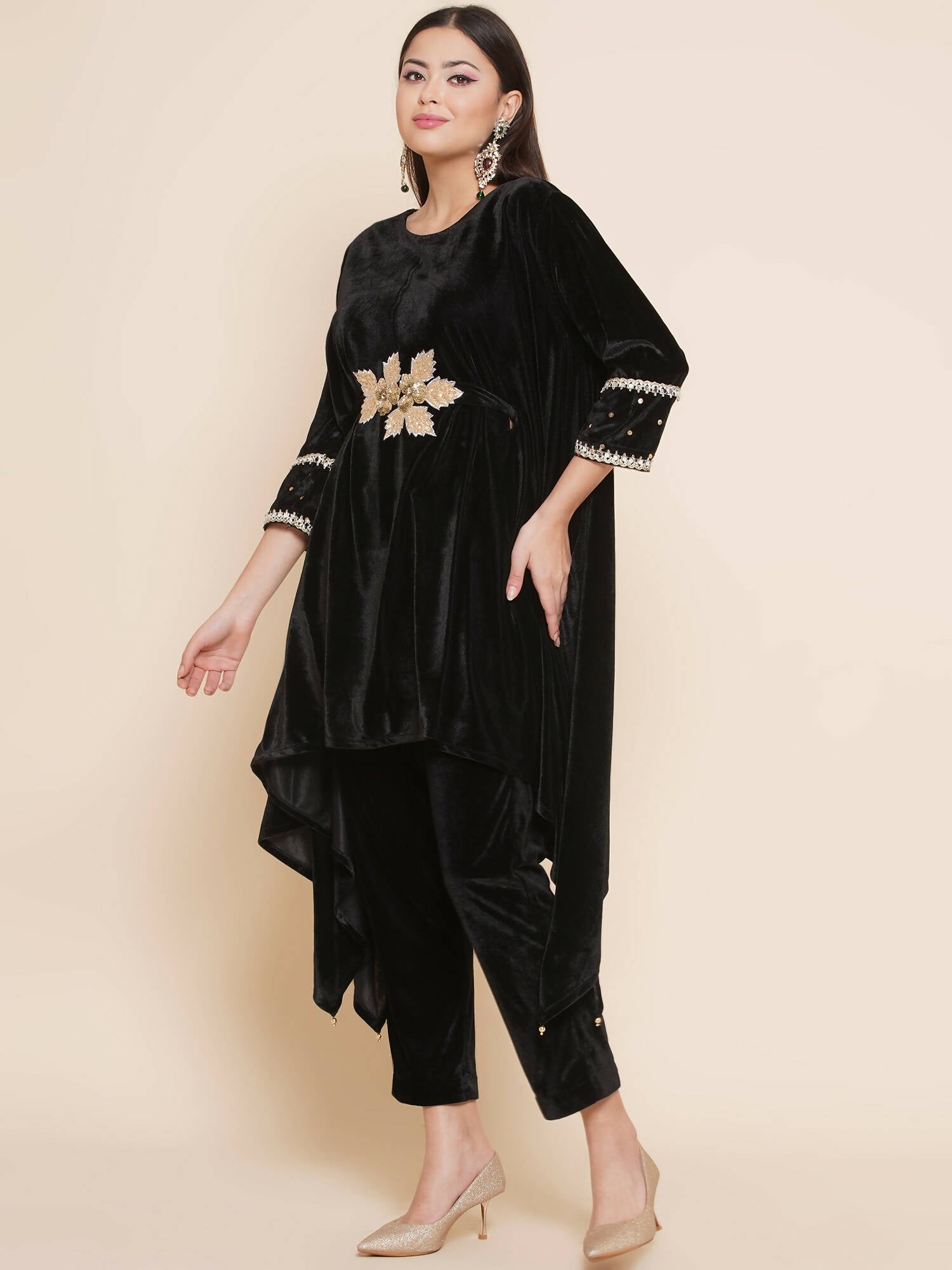 Women Republic Black Velvet Kaftaan Style Kurta With Pants - Distacart