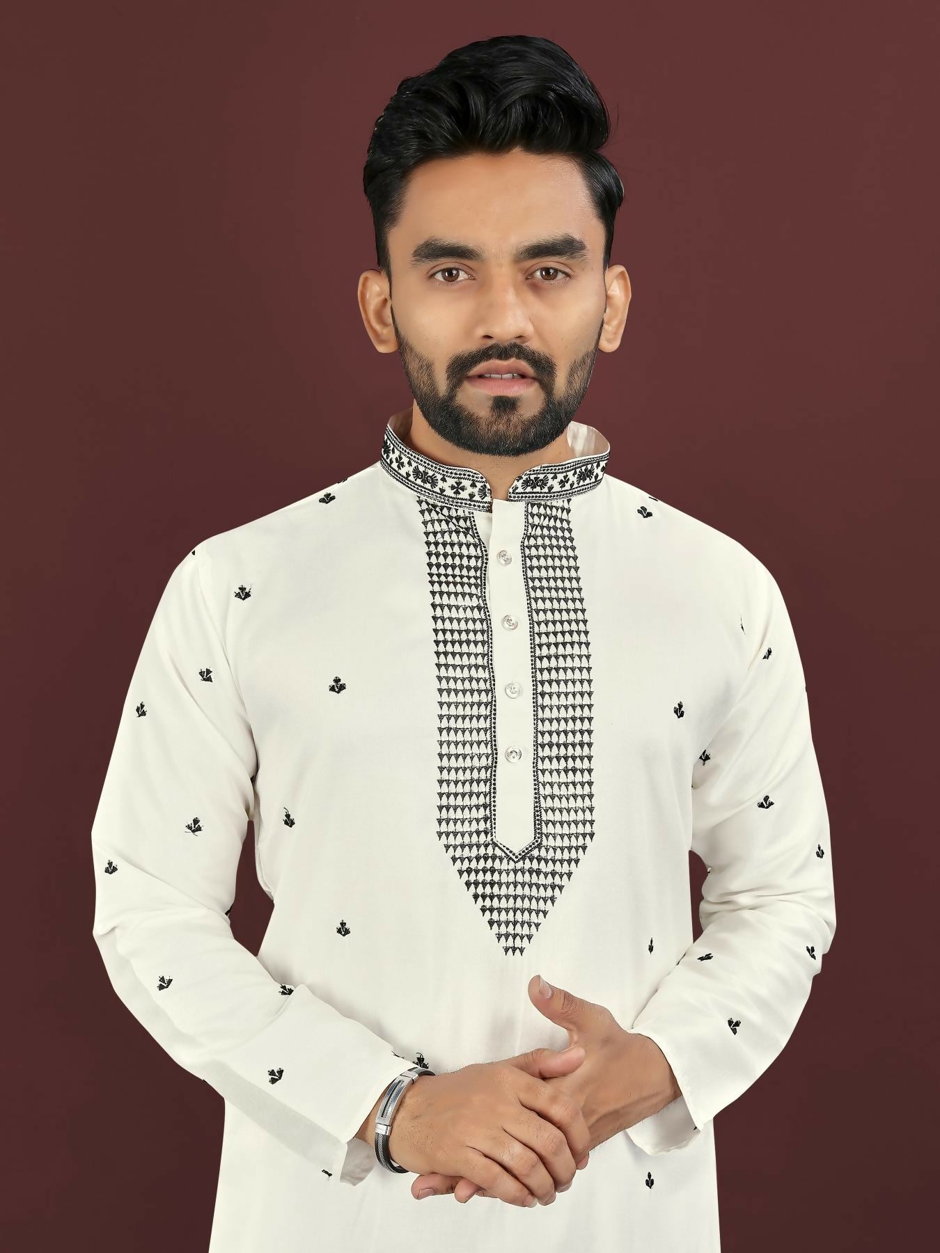 Anaita White Embroidered Silk Straight Kurta