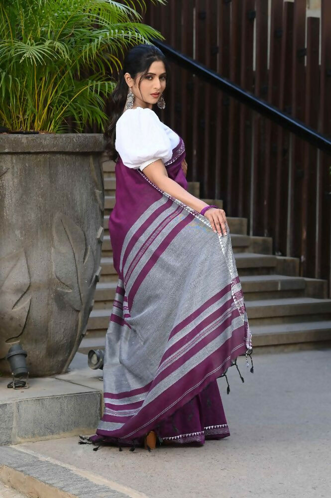 Beatitude Magenta Cotton Handloom Saree