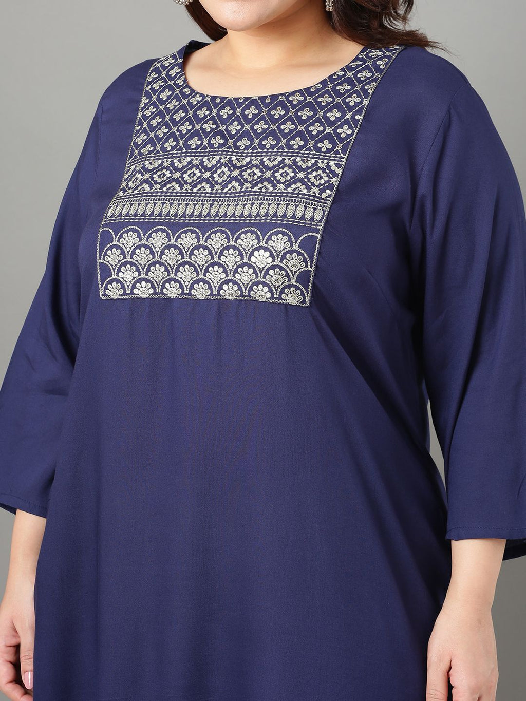Sztori Floral Embroidered Yoke Design Thread Work Straight Kurta