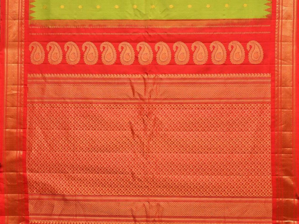 Green and Red Gadwal Silk Handloom Saree with Mango Pallu Design - Global Threads