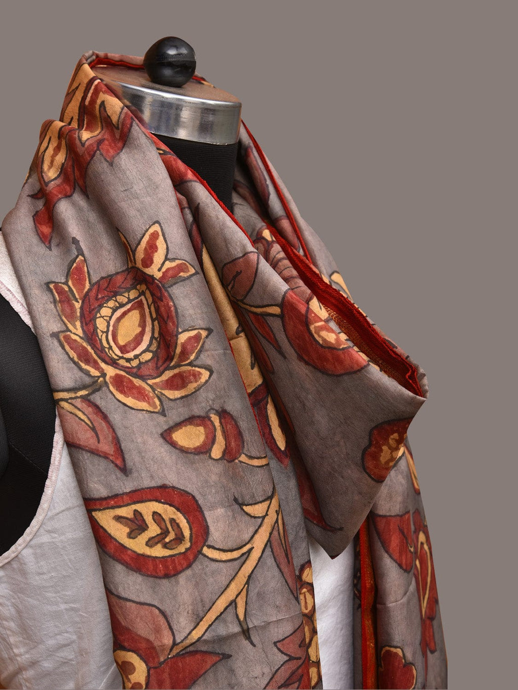 Green and Red Kalamkari Hand Painted Kanchipuram Silk Handloom Dupatta with Floral Design - Global Threads