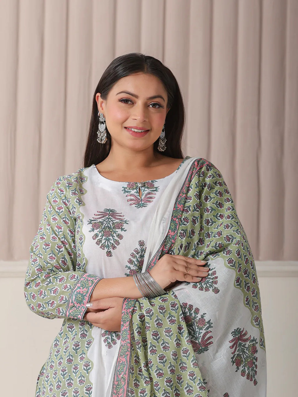 Yufta Green And White Hand Embroidery Cotton Plus Size Kurta Dupatta Set - Distacart