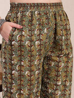 Yufta Green Cotton Lace Work On Yoke Straight Kurta Dupatta Pant Set