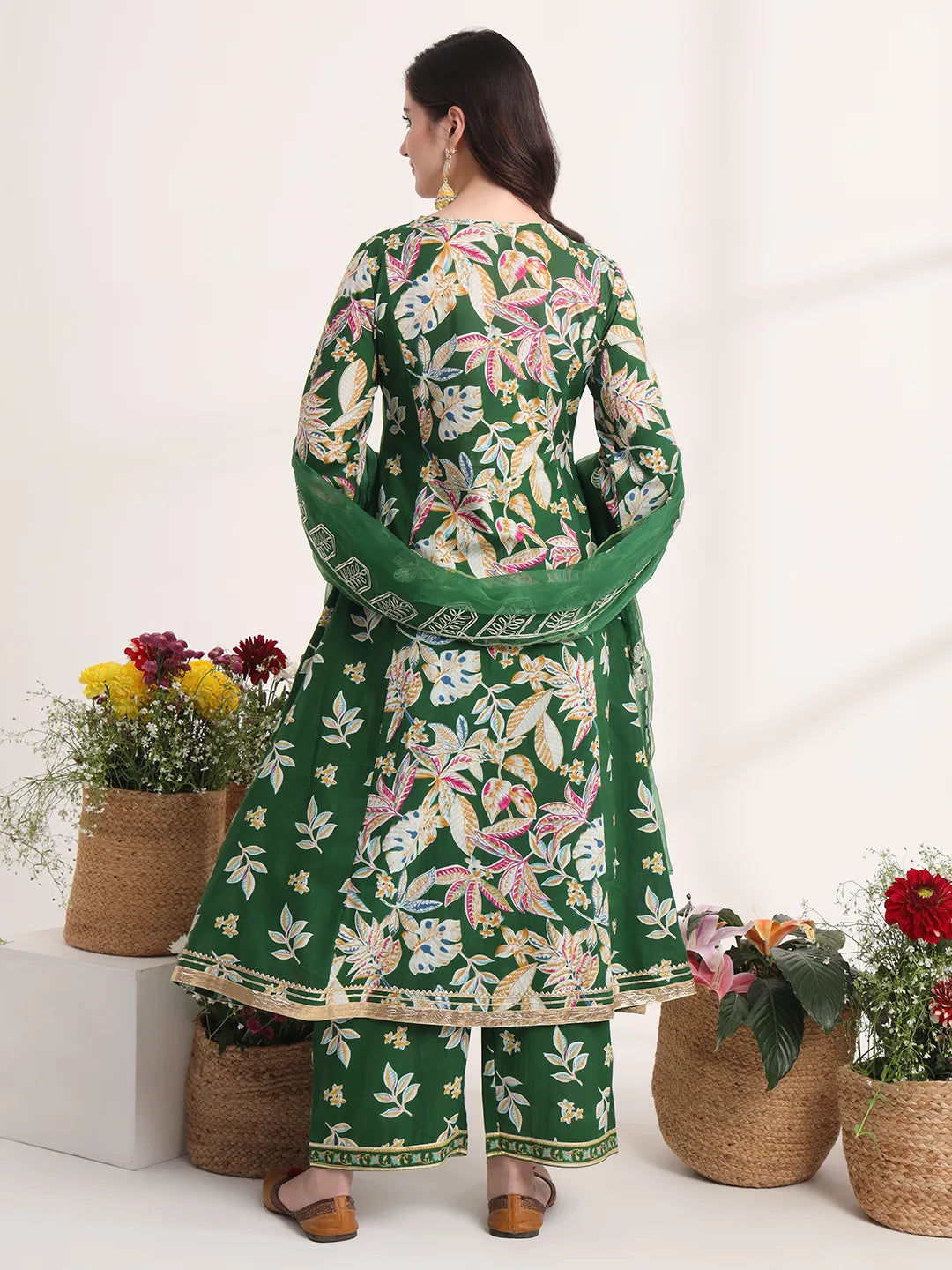 Yufta Green Floral Print A-Line Kurta Trouser And Dupatta Set - Distacart