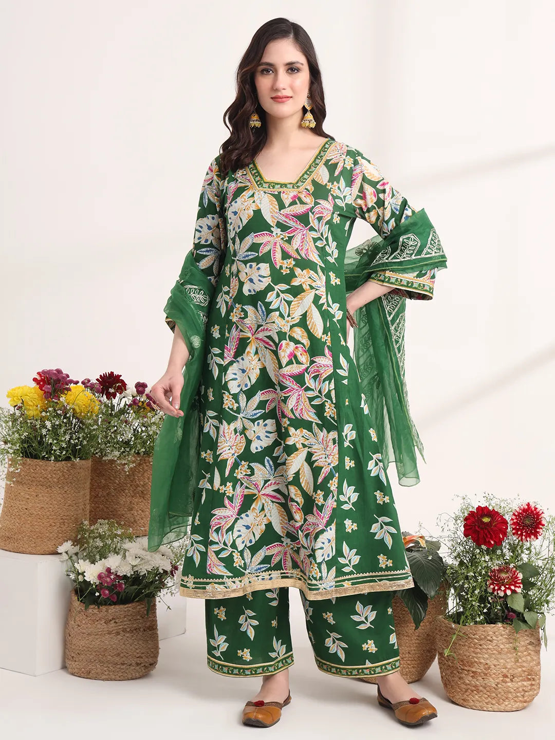 Yufta Green Floral Print A-Line Kurta Trouser And Dupatta Set - Distacart
