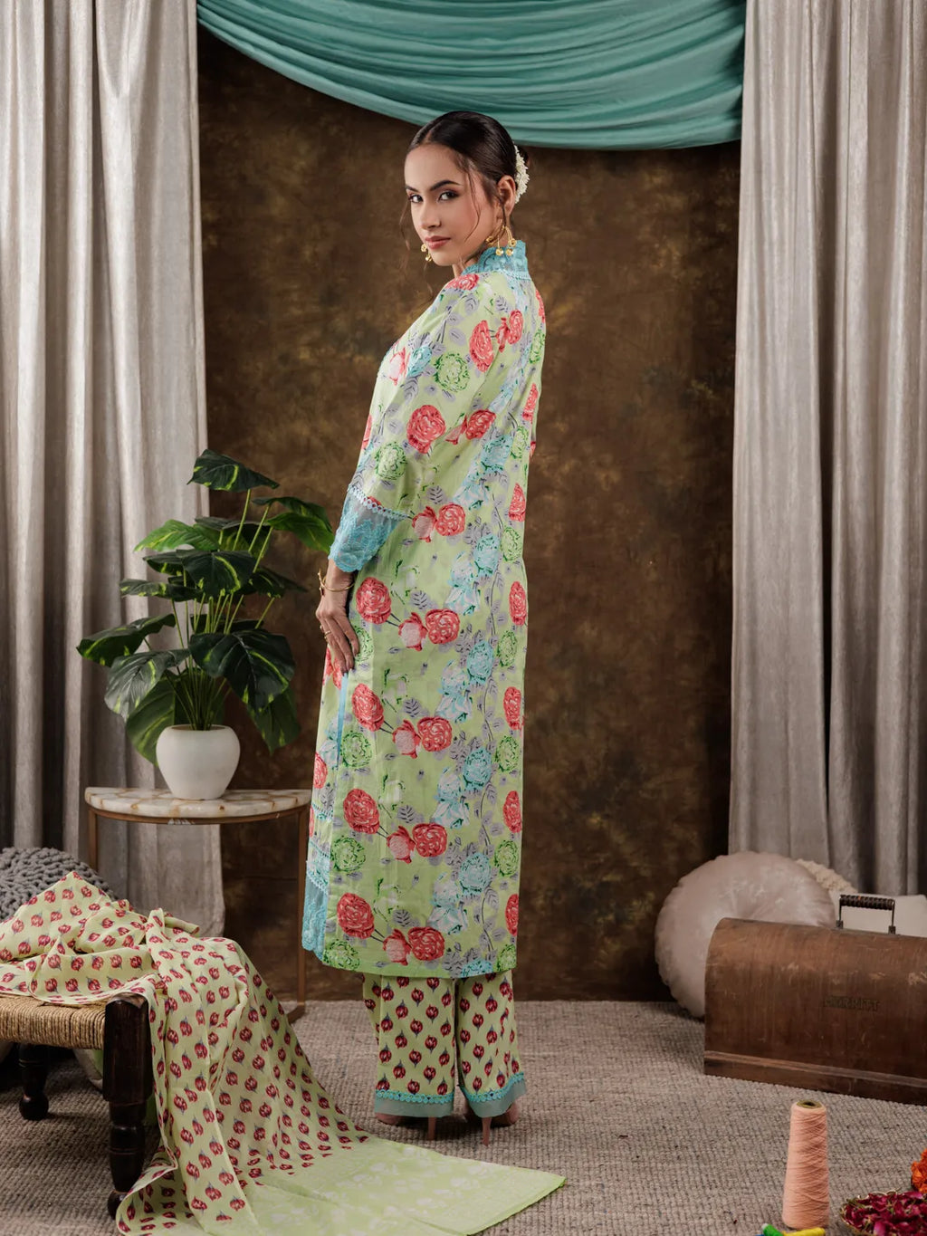 Yufta Green Floral Print Pure Cotton Beads Straight Kurta Dupatta Set With Lace Detailing