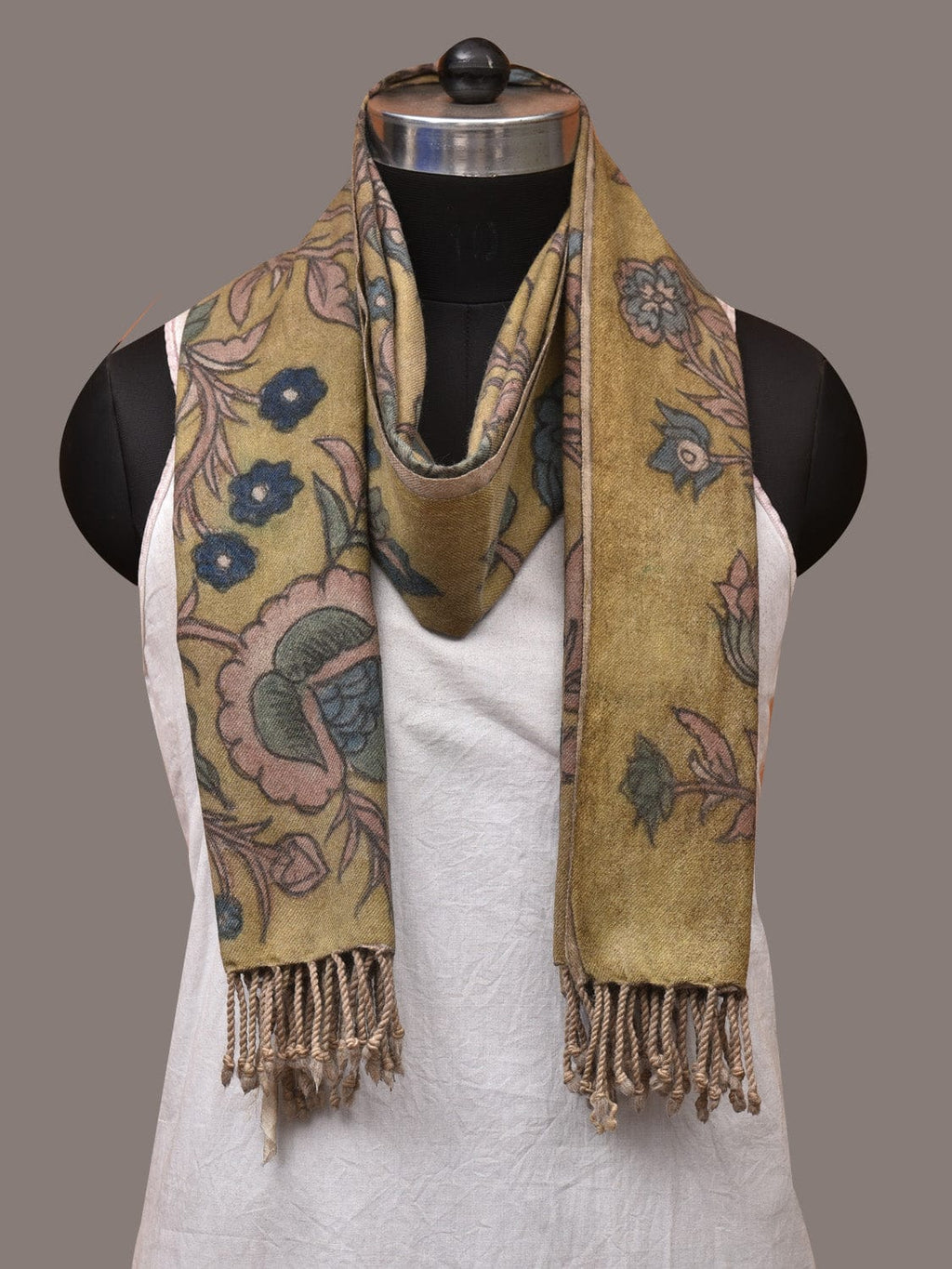 Green Kalamkari Hand Painted Woolen Handloom Dupatta with Floral Design - Global Threads