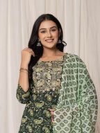 Yufta Green Paisley Pure Cotton Straight Kurta And Trouser With Dupatta Set