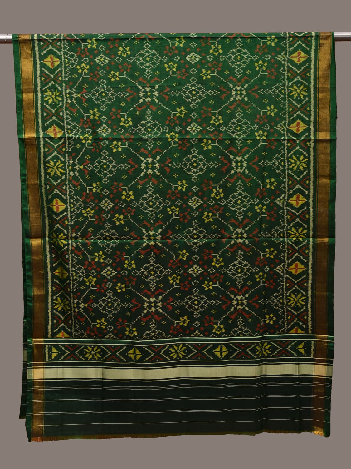 Green Pochampally Ikat Silk Handloom Dupatta with Grill Design - Global Threads