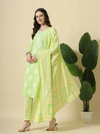 Yufta Green Pure Cotton Floral PrintThreadWork Kurta Dupatta Pant Set