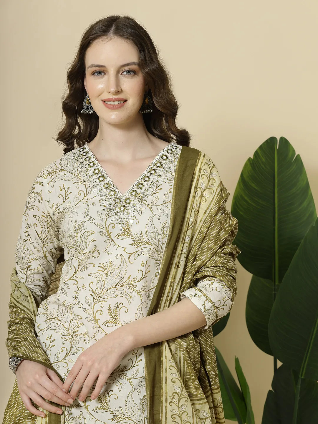 Yufta Green Pure Cotton Paisley Thread Work Kurta Dupatta Pant Set - Distacart