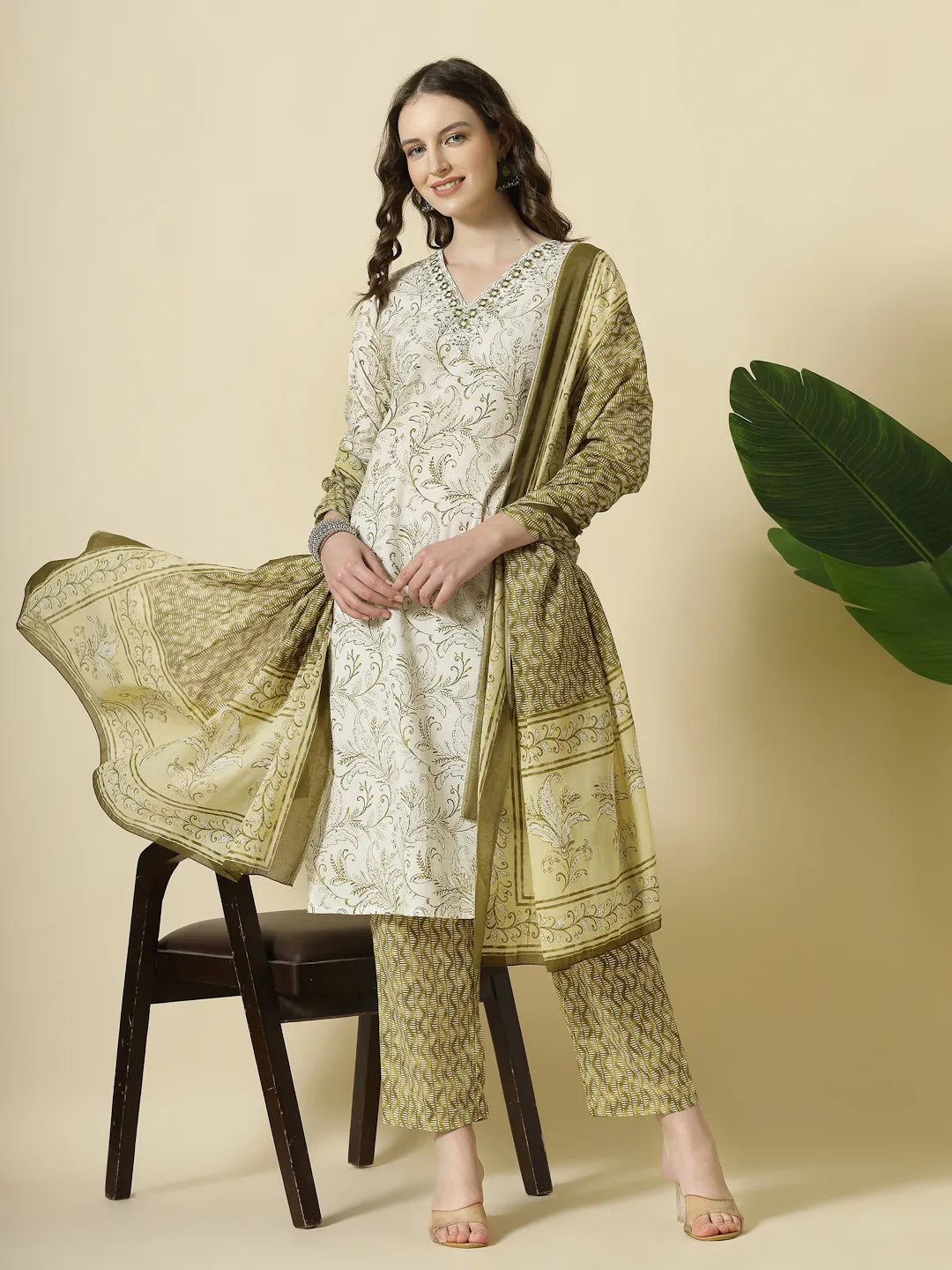 Yufta Green Pure Cotton Paisley Thread Work Kurta Dupatta Pant Set - Distacart