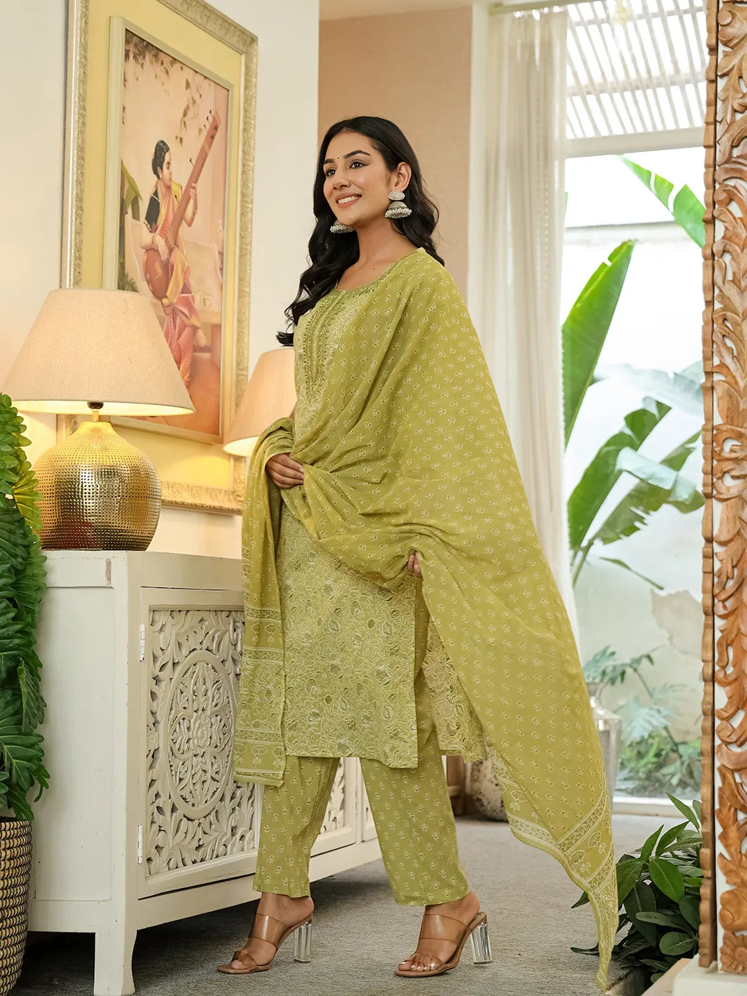 Yufta Green Pure Cotton Thread Work Sequins Work Kurta Dupatta Pant Set - Distacart