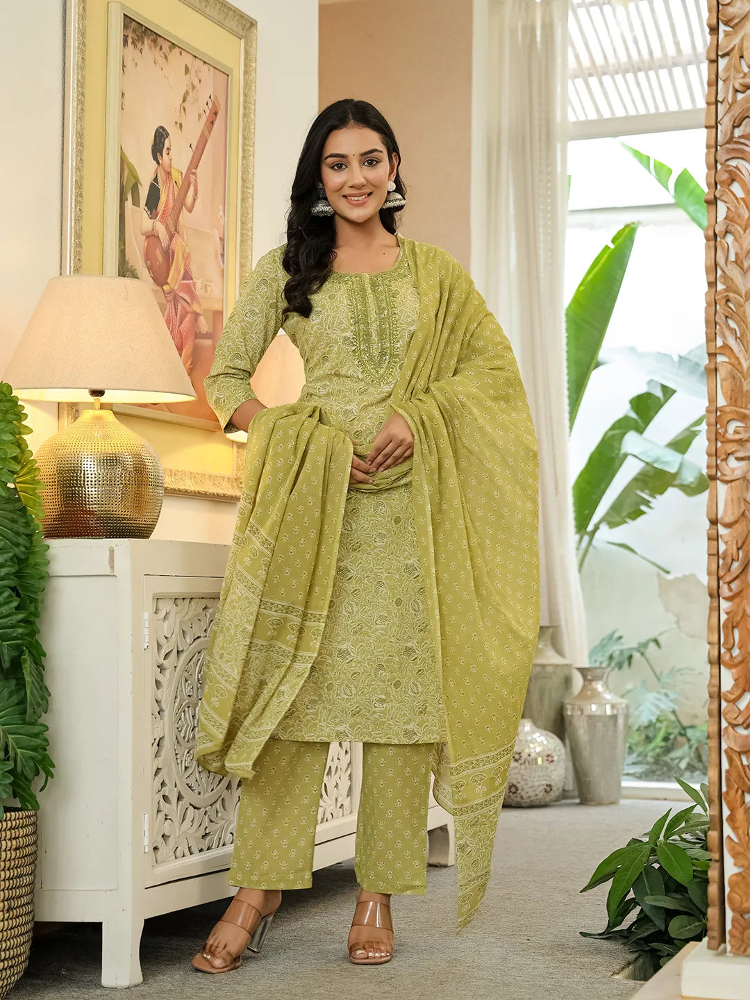 Yufta Green Pure Cotton Thread Work Sequins Work Kurta Dupatta Pant Set - Distacart