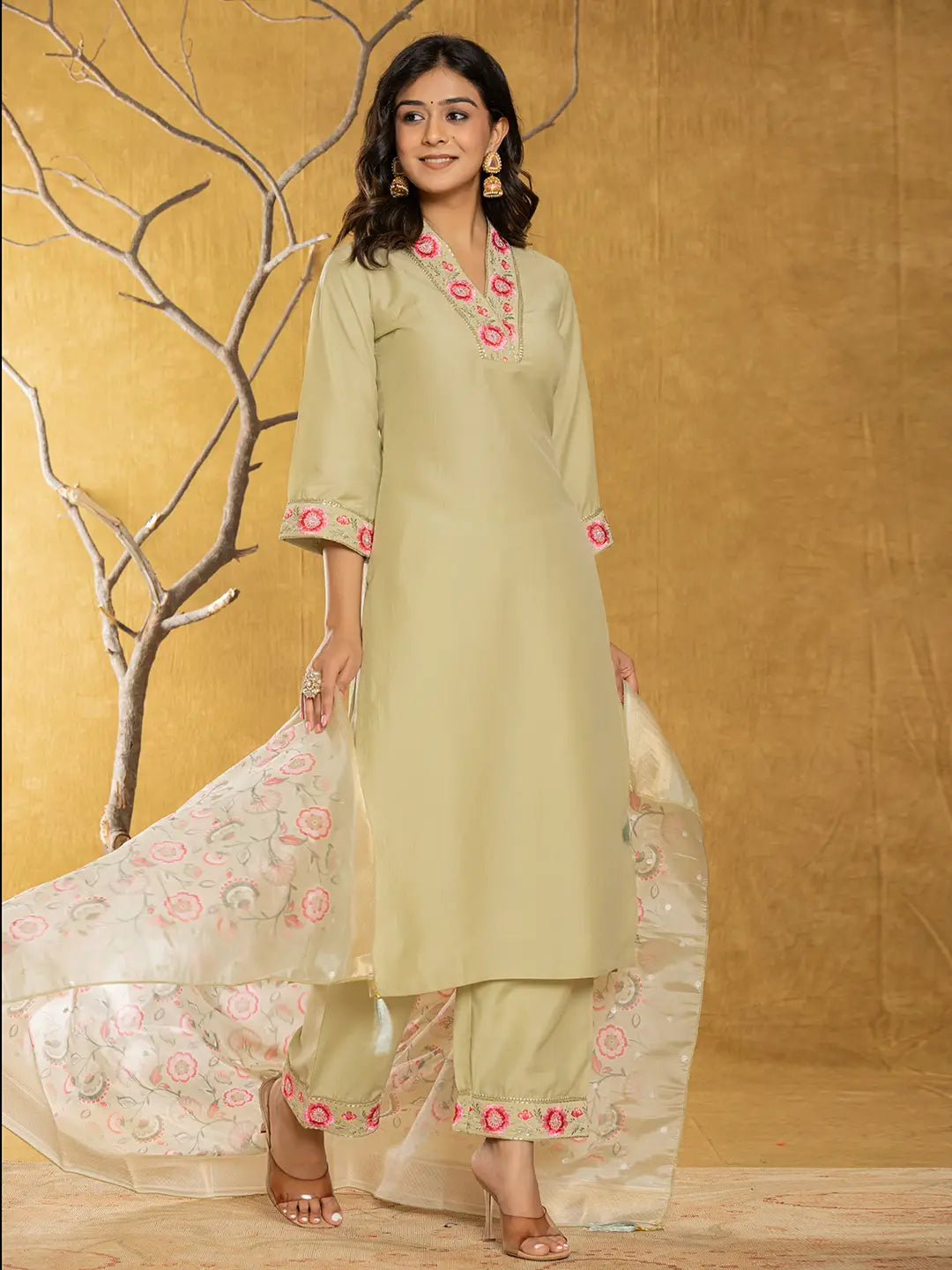 Yufta Green Silk Blend Pakistani Style Kurta Dupatta Set