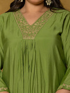 Yufta Green Silk Embroidered Plus Size Kurta Dupatta Set