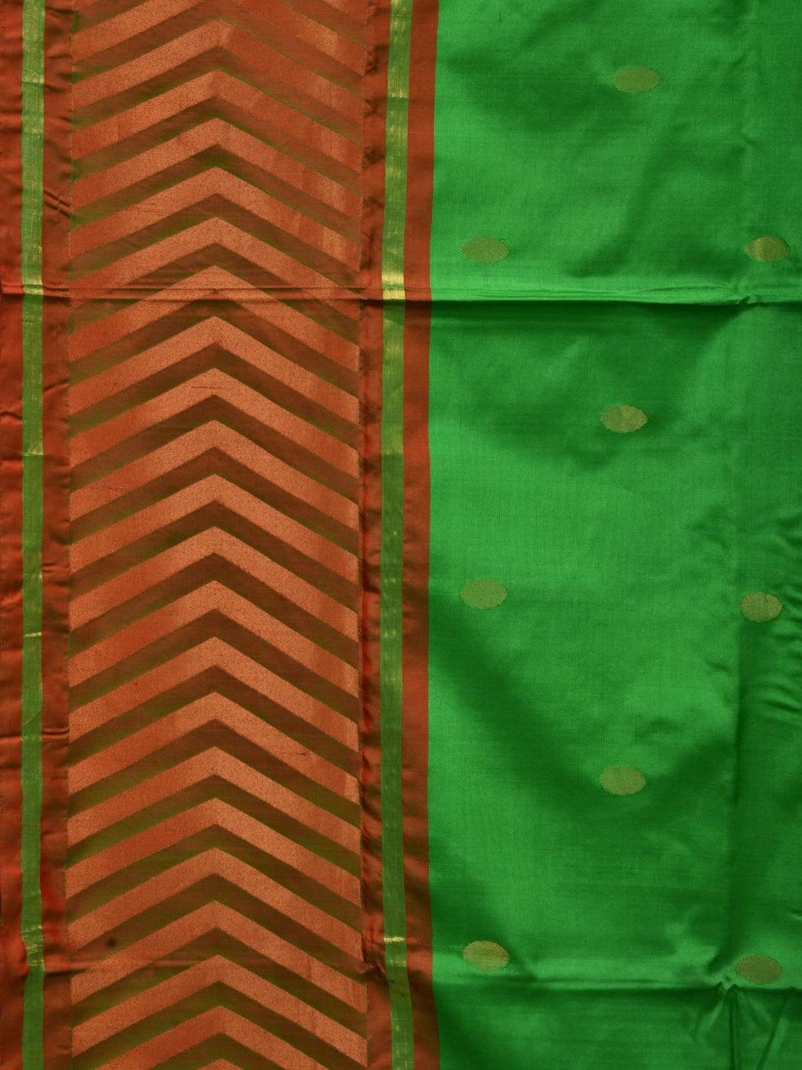 Green Uppada Silk Handloom Saree with Border Design - Global Threads