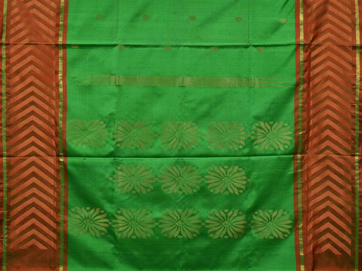 Green Uppada Silk Handloom Saree with Border Design - Global Threads