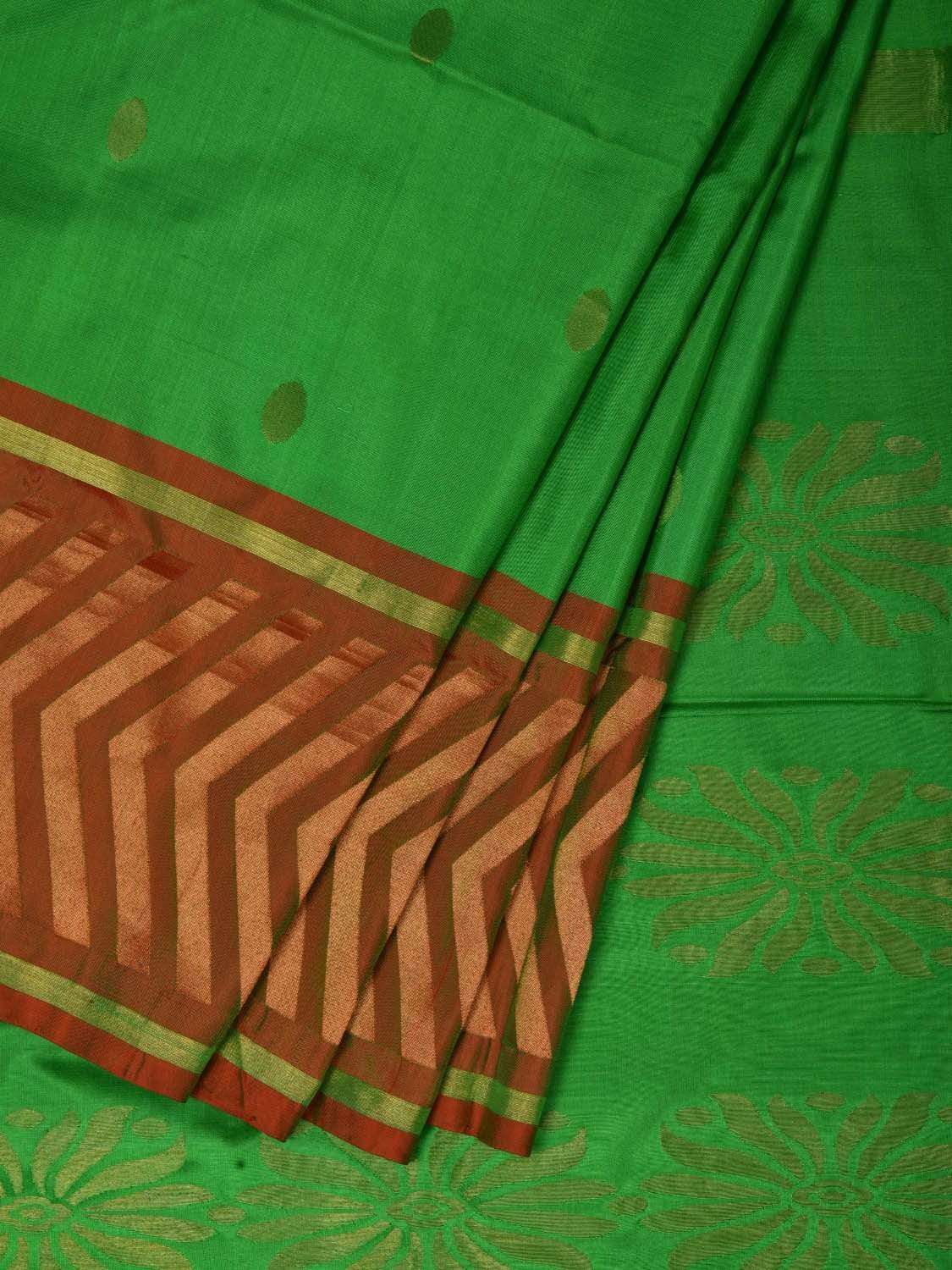 Green Uppada Silk Handloom Saree with Border Design - Global Threads
