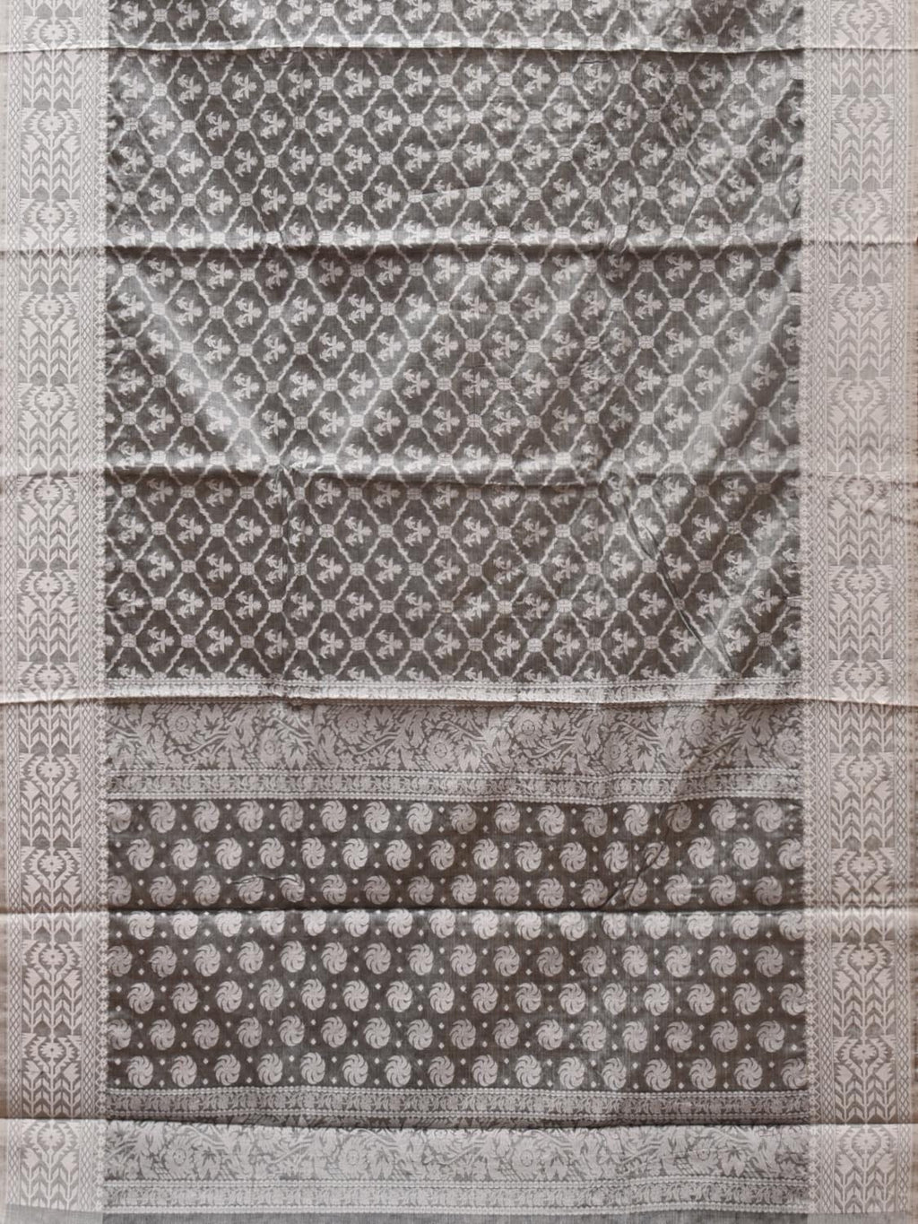 Grey Cut Work Tussar Cotton Saree with All Over Jamdani Style Design - Global Threads