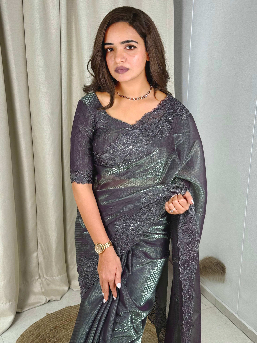 Evanik Grey Glass Satin Jecquard Weaving With Thread Sequence Work Saree With Blouse - Distacart