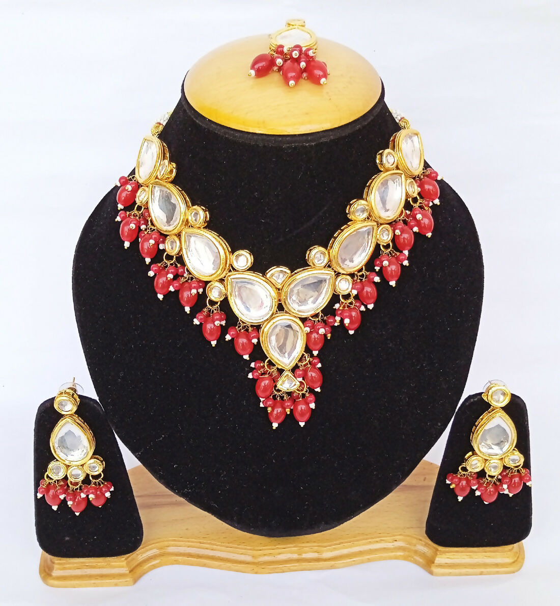Joban Fashion Red Kundan Work Necklace Set