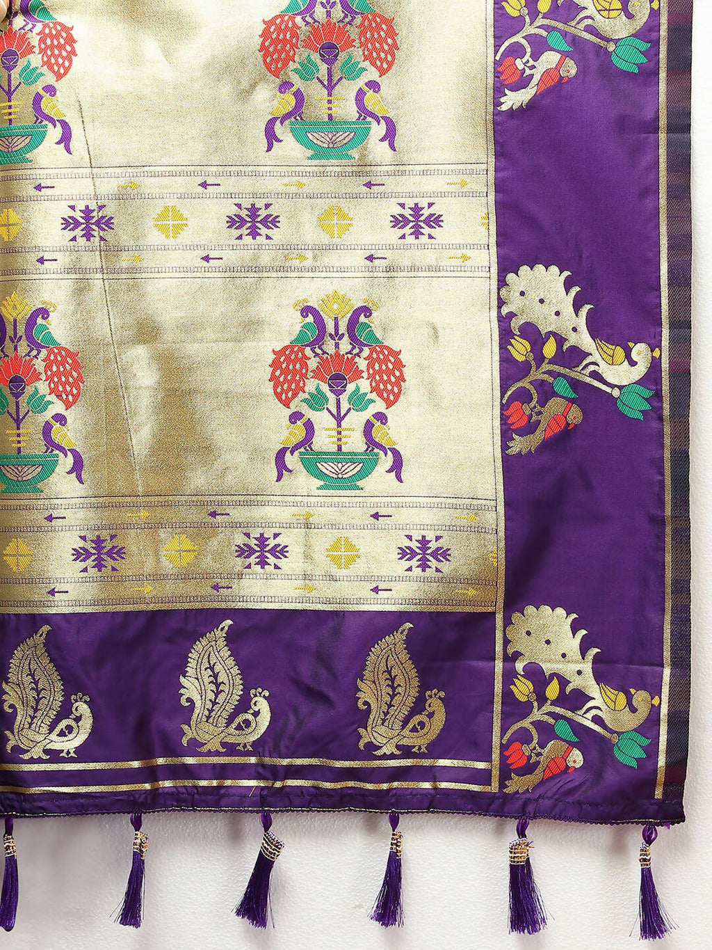 Lorenvalley Fashion Purple Soft Paithani Silk Woven Design Gold Zari Meenakari Weaving Saree