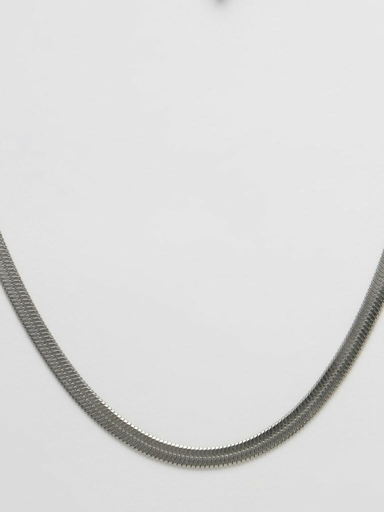 NVR Women's Silver-Toned German Silver Oxidised Chain