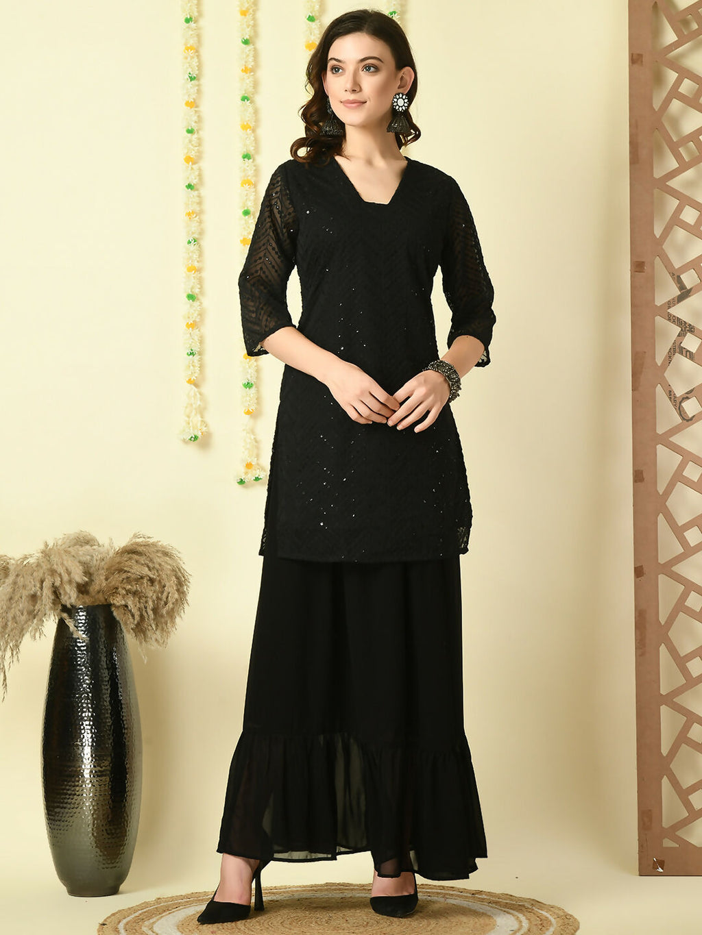 Myshka Women's Black Georgette Kurti & Skirt With Dupatta Party Sets