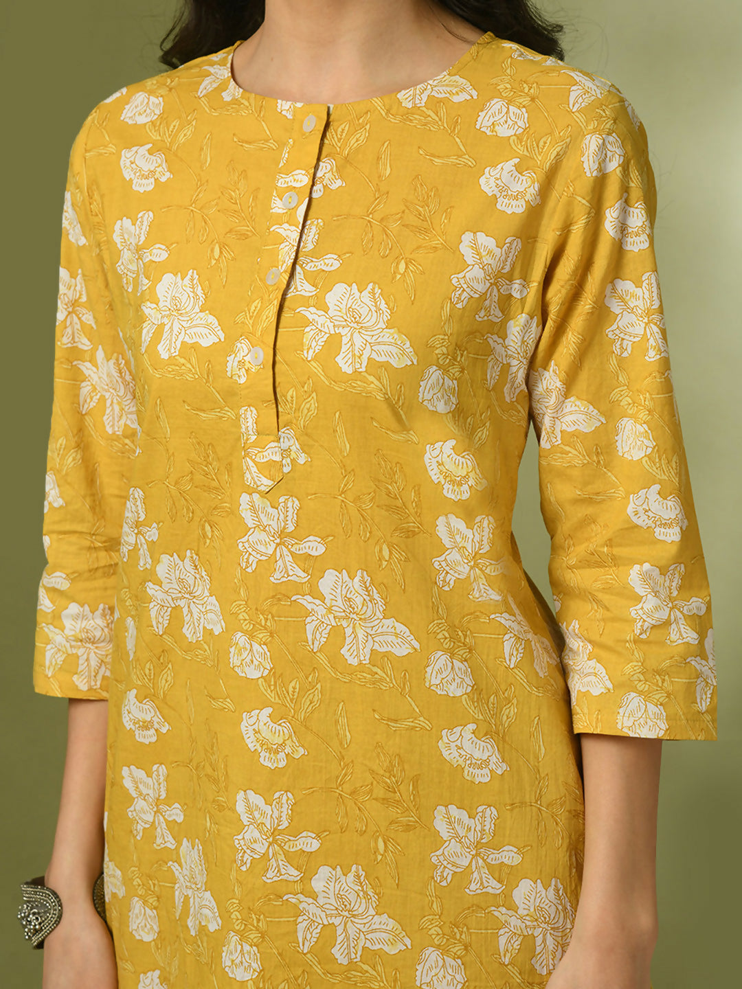 Myshka Women's Yellow Printed Cotton Round Neck Party Tunic With Trousers Co-ord set