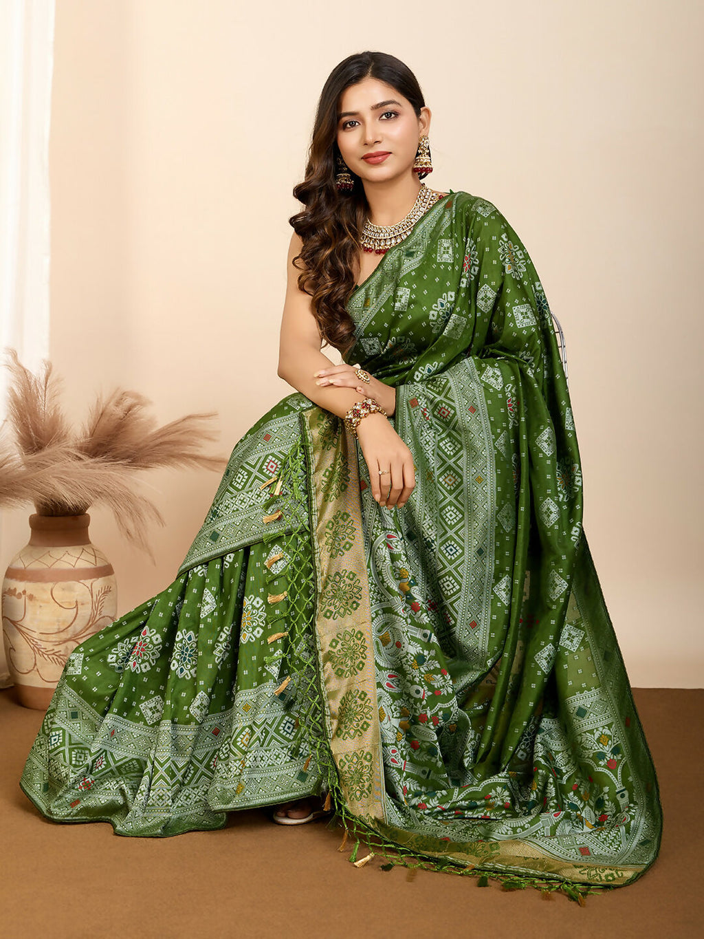 Mahendi Soft Silk Woven Meenakari Designer Saree - Vedanti