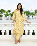 Vaasva Women's Yellow Cotton Printed Kurta Pant Set