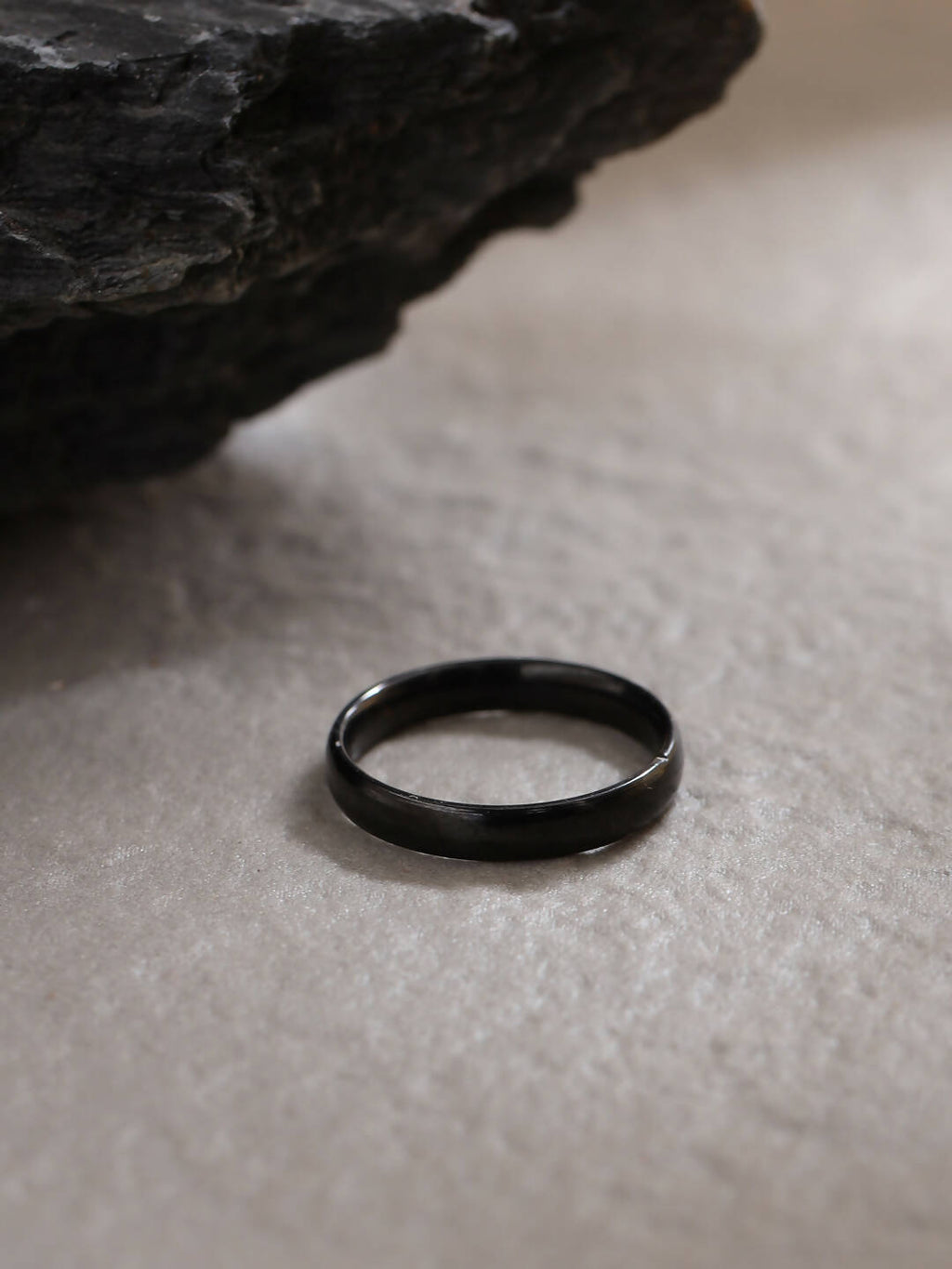 NVR Men's Black Stainless Steel Finger Ring