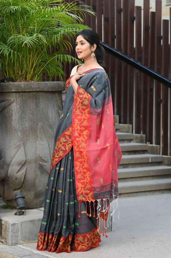 Beatitude Grey Slub Cotton Floral Jamdani Saree