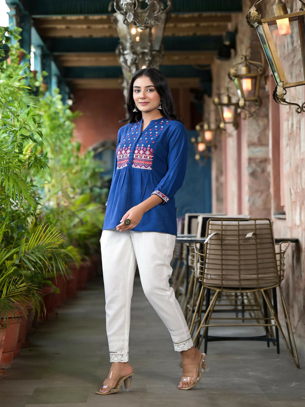 Juniper Women's Blue Solid Cotton Short Tunic With Thread & Mirror Work