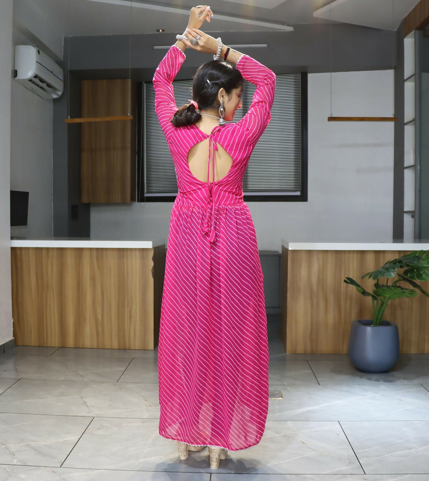 VN-GRTN-Navratri-8026-Pink-2