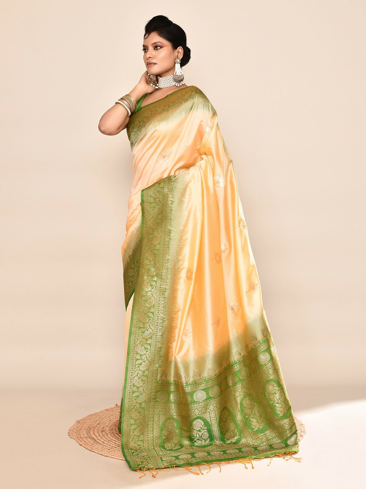 Joban Fashion Light Yellow & Parrot Green Plain With Weaving Border Banarasi Silk Sarees