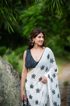 Amodini Designer Studio Women's Black Lehriya Sleeveless Blouse