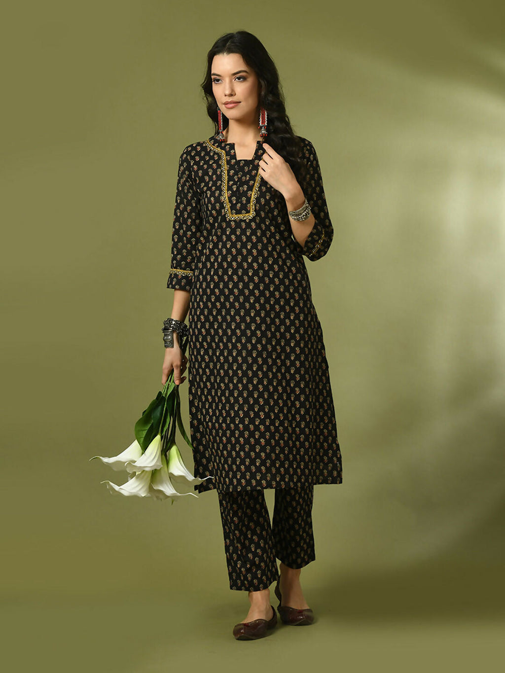 Myshka Women's Black Printed Cotton Straight Party Kurta Set