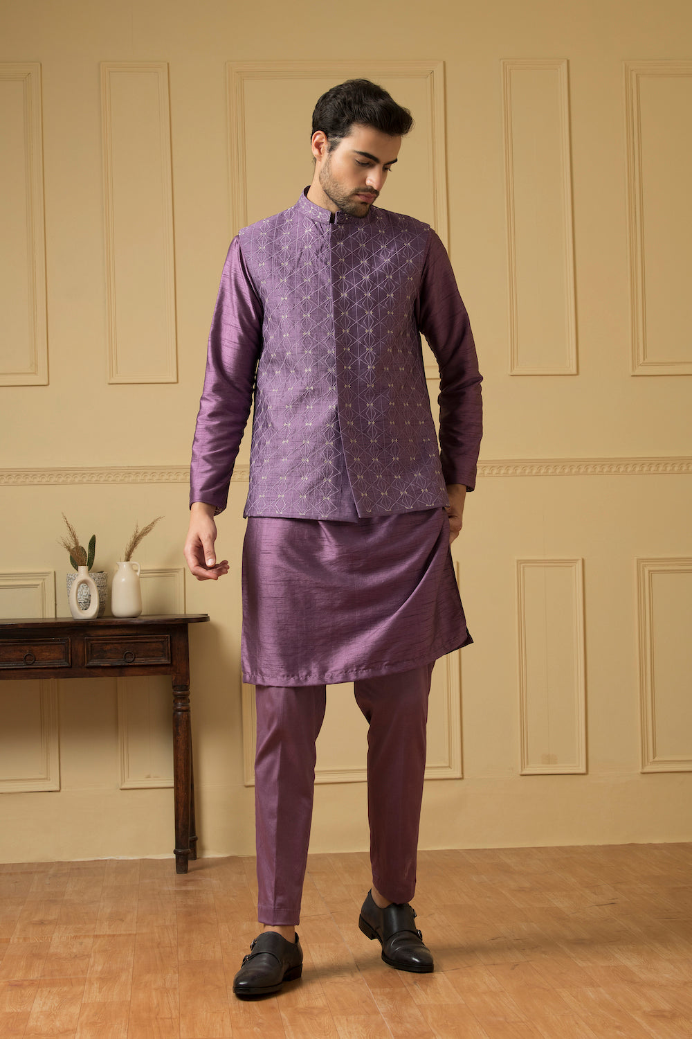 Sombra Designer Men's Nehru Jacket by Hilo Design